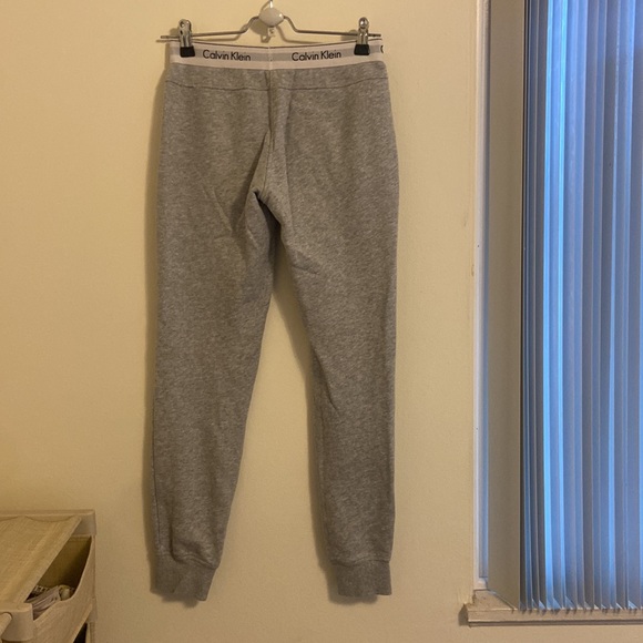 Women’s Grey Calvin Klein Sweatpants - Picture 3 of 3